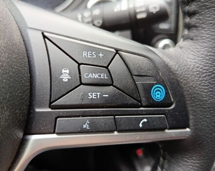 Черный Ниссан Rogue, объемом двигателя 2.5 л и пробегом 146 тыс. км за 16400 $, фото 7 на Automoto.ua