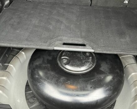 Черный Ниссан Rogue, объемом двигателя 2.5 л и пробегом 58 тыс. км за 16000 $, фото 7 на Automoto.ua