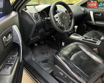 Черный Ниссан Rogue, объемом двигателя 2.5 л и пробегом 286 тыс. км за 6650 $, фото 7 на Automoto.ua
