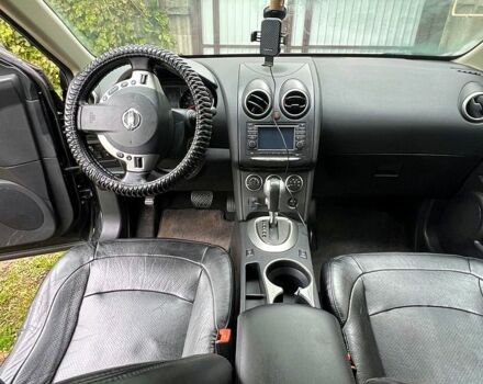 Черный Ниссан Rogue, объемом двигателя 2.5 л и пробегом 110 тыс. км за 8900 $, фото 6 на Automoto.ua