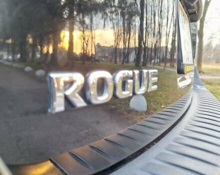 Черный Ниссан Rogue, объемом двигателя 2.49 л и пробегом 380 тыс. км за 8700 $, фото 45 на Automoto.ua