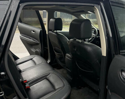 Черный Ниссан Rogue, объемом двигателя 2.49 л и пробегом 318 тыс. км за 8400 $, фото 24 на Automoto.ua