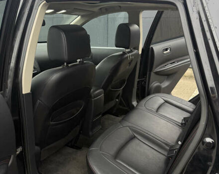 Черный Ниссан Rogue, объемом двигателя 2.49 л и пробегом 318 тыс. км за 8400 $, фото 20 на Automoto.ua