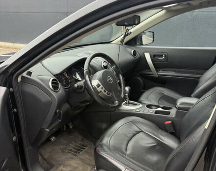 Черный Ниссан Rogue, объемом двигателя 2.49 л и пробегом 318 тыс. км за 8400 $, фото 27 на Automoto.ua