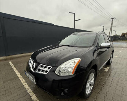 Черный Ниссан Rogue, объемом двигателя 2.49 л и пробегом 318 тыс. км за 8400 $, фото 4 на Automoto.ua