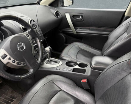 Черный Ниссан Rogue, объемом двигателя 2.49 л и пробегом 318 тыс. км за 8400 $, фото 23 на Automoto.ua