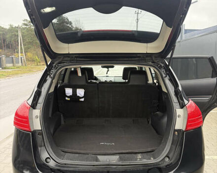 Черный Ниссан Rogue, объемом двигателя 2.49 л и пробегом 318 тыс. км за 8400 $, фото 13 на Automoto.ua