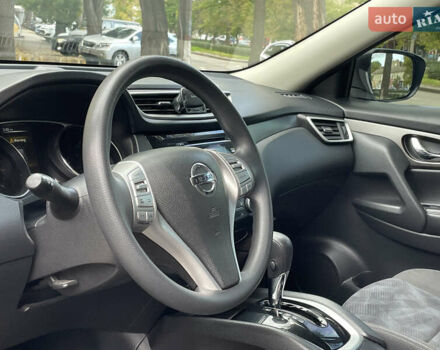 Черный Ниссан Rogue, объемом двигателя 2.49 л и пробегом 192 тыс. км за 12999 $, фото 12 на Automoto.ua