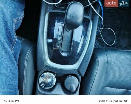 Черный Ниссан Rogue, объемом двигателя 2.49 л и пробегом 261 тыс. км за 12700 $, фото 6 на Automoto.ua