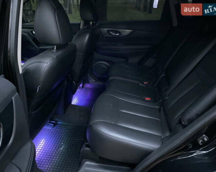 Черный Ниссан Rogue, объемом двигателя 2.5 л и пробегом 191 тыс. км за 12000 $, фото 13 на Automoto.ua