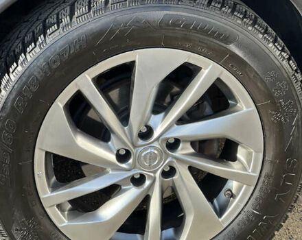 Черный Ниссан Rogue, объемом двигателя 2.49 л и пробегом 136 тыс. км за 14200 $, фото 19 на Automoto.ua