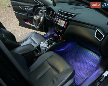 Черный Ниссан Rogue, объемом двигателя 2.5 л и пробегом 191 тыс. км за 12000 $, фото 20 на Automoto.ua