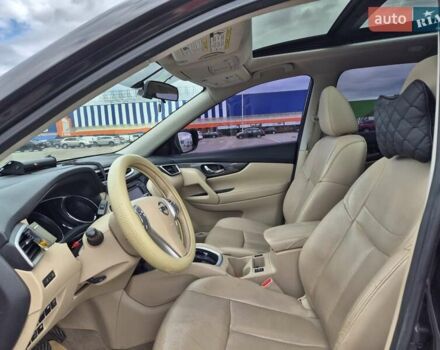 Черный Ниссан Rogue, объемом двигателя 2.49 л и пробегом 135 тыс. км за 14000 $, фото 5 на Automoto.ua