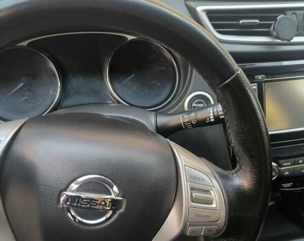 Черный Ниссан Rogue, объемом двигателя 2.49 л и пробегом 270 тыс. км за 13100 $, фото 4 на Automoto.ua