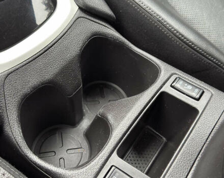 Чорний Ніссан Rogue, об'ємом двигуна 2.5 л та пробігом 165 тис. км за 12800 $, фото 17 на Automoto.ua