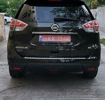 Черный Ниссан Rogue, объемом двигателя 2.5 л и пробегом 165 тыс. км за 13990 $, фото 3 на Automoto.ua