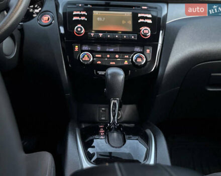 Чорний Ніссан Rogue, об'ємом двигуна 2.5 л та пробігом 150 тис. км за 11250 $, фото 58 на Automoto.ua