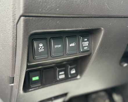 Чорний Ніссан Rogue, об'ємом двигуна 2.5 л та пробігом 165 тис. км за 12800 $, фото 14 на Automoto.ua