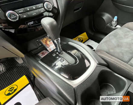 Черный Ниссан Rogue, объемом двигателя 2.5 л и пробегом 191 тыс. км за 13300 $, фото 14 на Automoto.ua