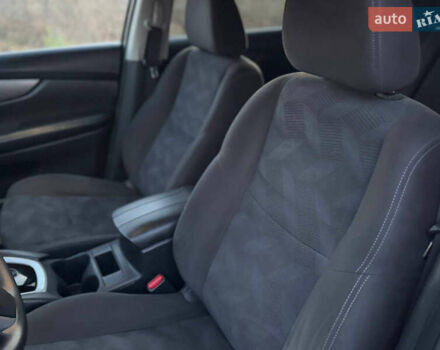 Чорний Ніссан Rogue, об'ємом двигуна 2.5 л та пробігом 150 тис. км за 11250 $, фото 40 на Automoto.ua