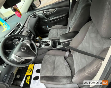 Черный Ниссан Rogue, объемом двигателя 2.5 л и пробегом 191 тыс. км за 13300 $, фото 11 на Automoto.ua