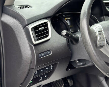 Чорний Ніссан Rogue, об'ємом двигуна 2.5 л та пробігом 165 тис. км за 12800 $, фото 15 на Automoto.ua