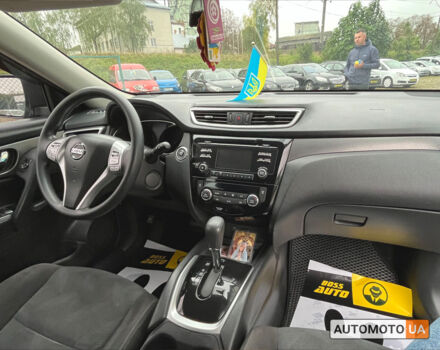 Черный Ниссан Rogue, объемом двигателя 2.5 л и пробегом 191 тыс. км за 13300 $, фото 25 на Automoto.ua