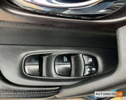 Черный Ниссан Rogue, объемом двигателя 2.5 л и пробегом 191 тыс. км за 13300 $, фото 8 на Automoto.ua