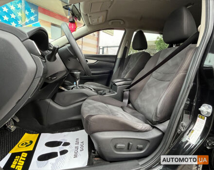 Черный Ниссан Rogue, объемом двигателя 2.5 л и пробегом 191 тыс. км за 13300 $, фото 10 на Automoto.ua