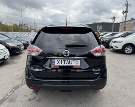 Черный Ниссан Rogue, объемом двигателя 2.5 л и пробегом 160 тыс. км за 13500 $, фото 6 на Automoto.ua