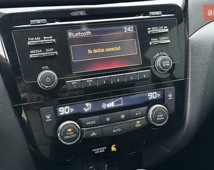 Чорний Ніссан Rogue, об'ємом двигуна 2.49 л та пробігом 178 тис. км за 12999 $, фото 20 на Automoto.ua