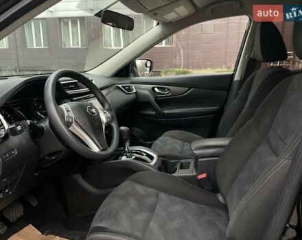 Черный Ниссан Rogue, объемом двигателя 2.5 л и пробегом 145 тыс. км за 11900 $, фото 10 на Automoto.ua