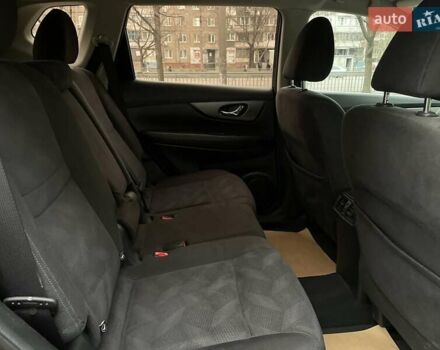 Черный Ниссан Rogue, объемом двигателя 2.5 л и пробегом 145 тыс. км за 11900 $, фото 19 на Automoto.ua