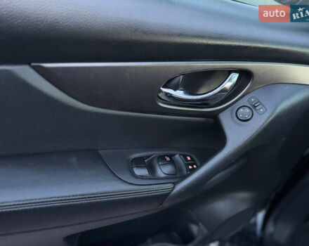 Чорний Ніссан Rogue, об'ємом двигуна 2.5 л та пробігом 150 тис. км за 11250 $, фото 35 на Automoto.ua