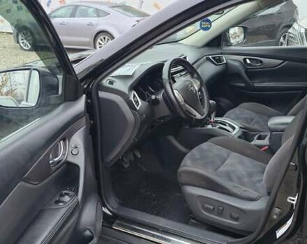 Черный Ниссан Rogue, объемом двигателя 2.49 л и пробегом 158 тыс. км за 11700 $, фото 10 на Automoto.ua