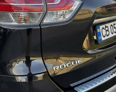 Черный Ниссан Rogue, объемом двигателя 2.49 л и пробегом 187 тыс. км за 11800 $, фото 12 на Automoto.ua