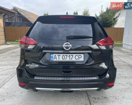 Черный Ниссан Rogue, объемом двигателя 2.49 л и пробегом 165 тыс. км за 14000 $, фото 5 на Automoto.ua