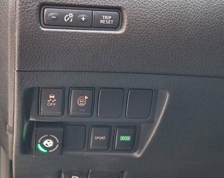 Черный Ниссан Rogue, объемом двигателя 2.49 л и пробегом 251 тыс. км за 12350 $, фото 9 на Automoto.ua