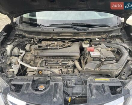 Черный Ниссан Rogue, объемом двигателя 2.49 л и пробегом 165 тыс. км за 14000 $, фото 16 на Automoto.ua