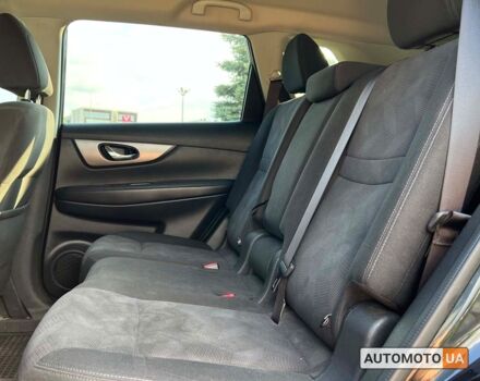 Черный Ниссан Rogue, объемом двигателя 2.5 л и пробегом 140 тыс. км за 13800 $, фото 9 на Automoto.ua