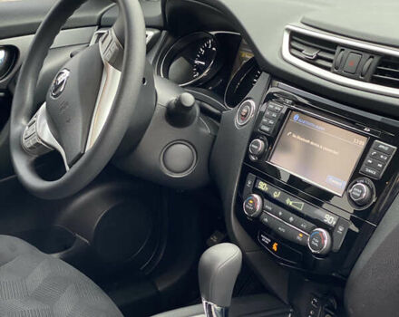 Черный Ниссан Rogue, объемом двигателя 2.49 л и пробегом 211 тыс. км за 12800 $, фото 28 на Automoto.ua