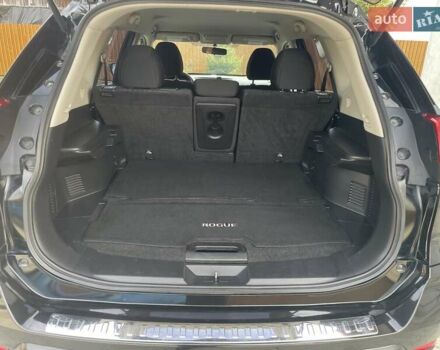 Черный Ниссан Rogue, объемом двигателя 2.49 л и пробегом 165 тыс. км за 14000 $, фото 17 на Automoto.ua