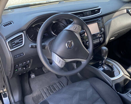 Черный Ниссан Rogue, объемом двигателя 2.49 л и пробегом 211 тыс. км за 12800 $, фото 13 на Automoto.ua