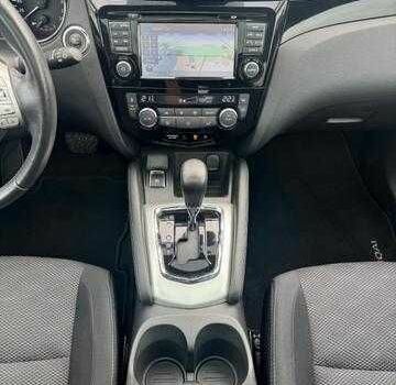 Черный Ниссан Rogue, объемом двигателя 1.2 л и пробегом 80 тыс. км за 11100 $, фото 11 на Automoto.ua