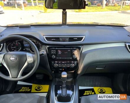 Черный Ниссан Rogue, объемом двигателя 2.5 л и пробегом 140 тыс. км за 13800 $, фото 10 на Automoto.ua