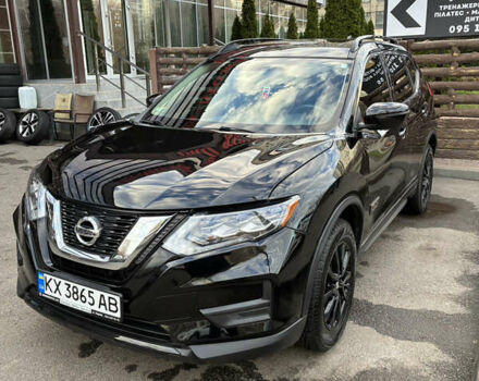 Черный Ниссан Rogue, объемом двигателя 2.49 л и пробегом 118 тыс. км за 16500 $, фото 2 на Automoto.ua