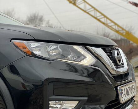 Черный Ниссан Rogue, объемом двигателя 2.49 л и пробегом 211 тыс. км за 12800 $, фото 21 на Automoto.ua