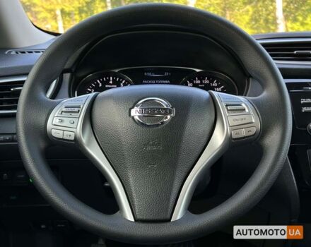 Черный Ниссан Rogue, объемом двигателя 2.5 л и пробегом 140 тыс. км за 13800 $, фото 12 на Automoto.ua