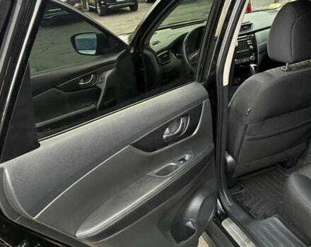 Черный Ниссан Rogue, объемом двигателя 2.49 л и пробегом 118 тыс. км за 16500 $, фото 8 на Automoto.ua