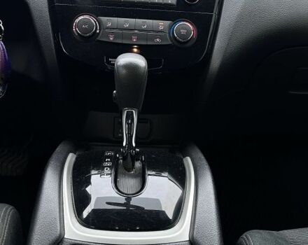 Чорний Ніссан Rogue, об'ємом двигуна 2.5 л та пробігом 165 тис. км за 10900 $, фото 4 на Automoto.ua